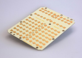 Patch Array Antenna \[[source](https://www.fhr.fraunhofer.de/en/businessunits/traffic/antenna-development-for-the-automotive-sector.html)]