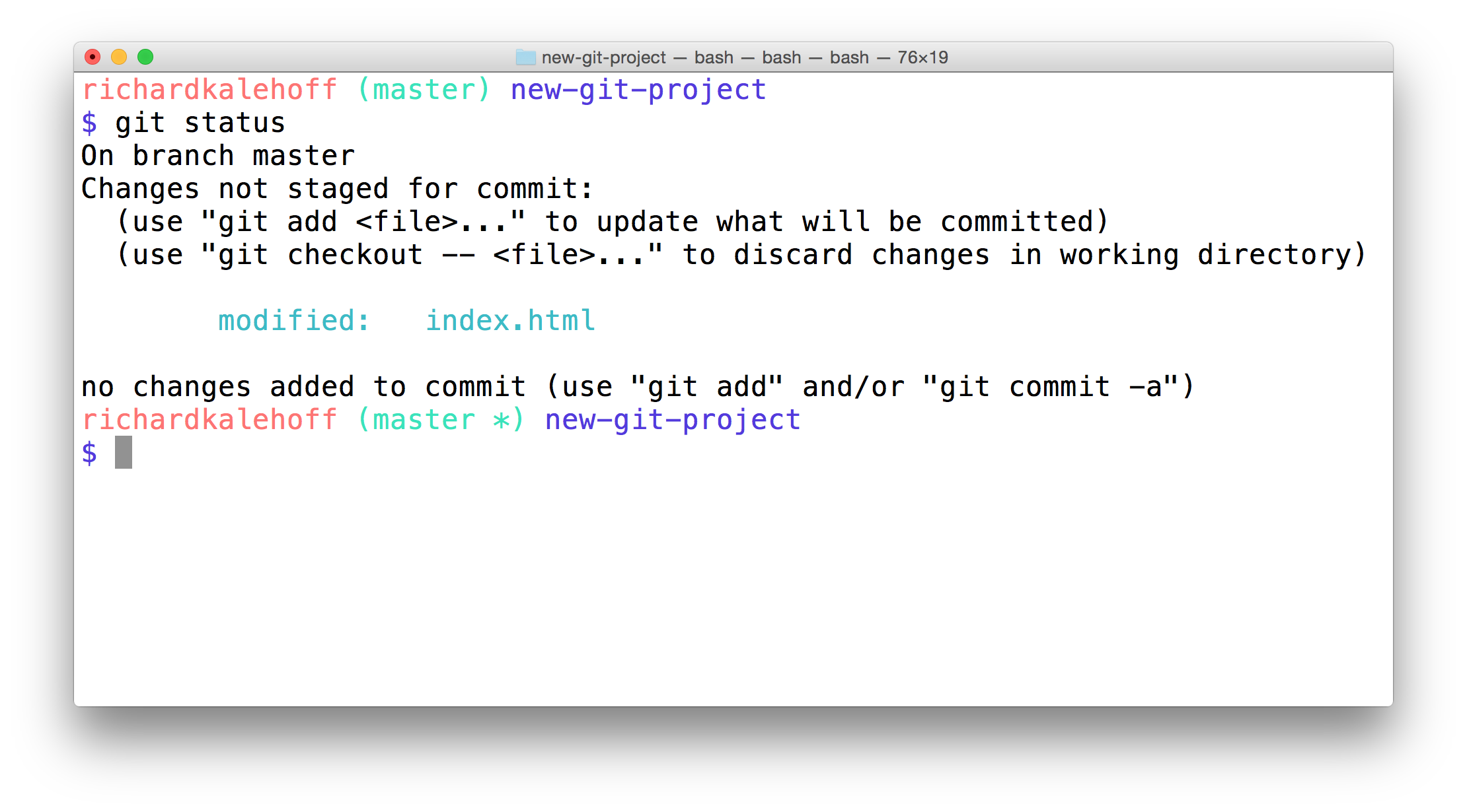 _终端显示了 `git status` 命令的结果。它显示了"Changes not staged for commit"部分，其中包含修改后的"index.html"文件。_